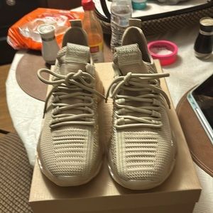 Steve Madden sneakers